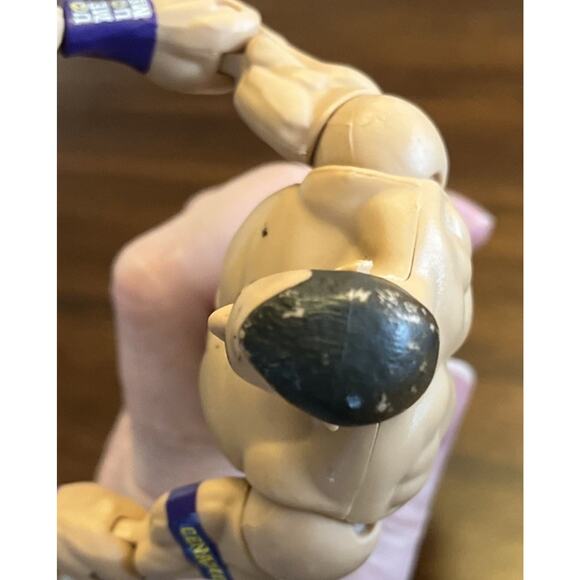 2010 Mattel WWE John Cena 6.5" Wrestling Action Figure Purple Wristband - Picture 5 of 9